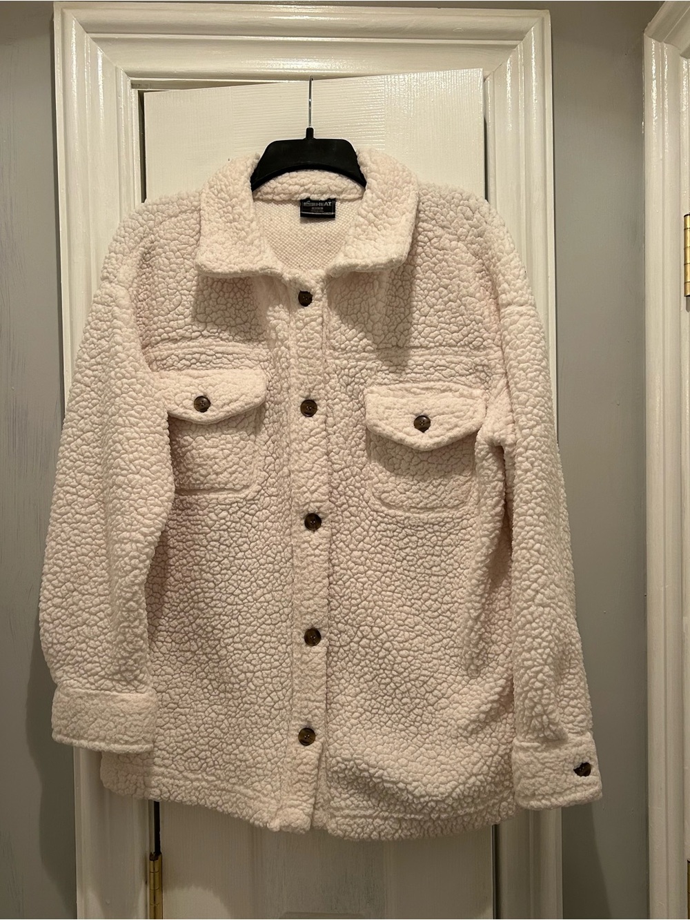32 Degrees Off-White Button-Front Shacket with Chest Flap Pockets